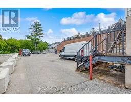 19423 Yonge Street, East Gwillimbury, ON L9N1L8 Photo 10