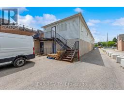 19423 Yonge Street, East Gwillimbury, ON L9N1L8 Photo 11