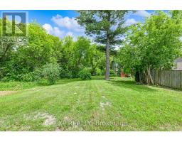 19423 Yonge Street, East Gwillimbury, ON L9N1L8 Photo 13