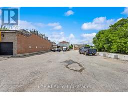 19423 Yonge Street, East Gwillimbury, ON L9N1L8 Photo 16