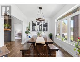 1056 Xavier Street, Gravenhurst, ON P0E1G0 Photo 10