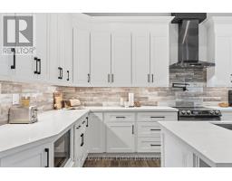 1056 Xavier Street, Gravenhurst, ON P0E1G0 Photo 16