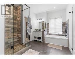 1056 Xavier Street, Gravenhurst, ON P0E1G0 Photo 25
