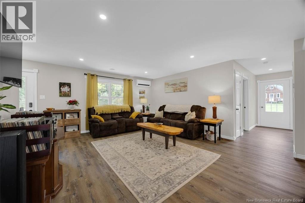 160 Creek Road, Waterford — photo 9