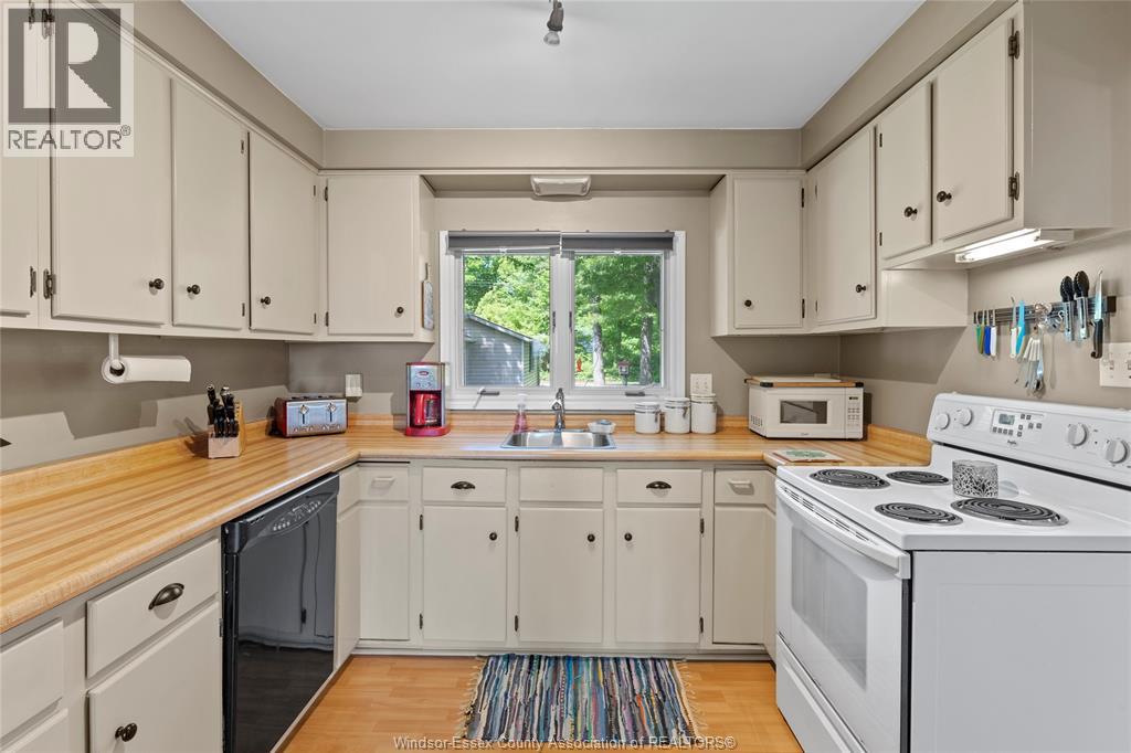 17520 Lakeshore ROAD, Rondeau Park — photo 6