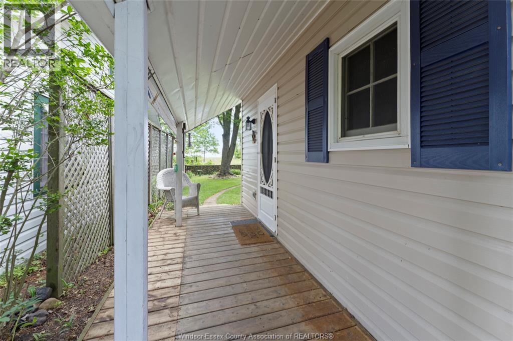 17520 Lakeshore ROAD, Rondeau Park — photo 3