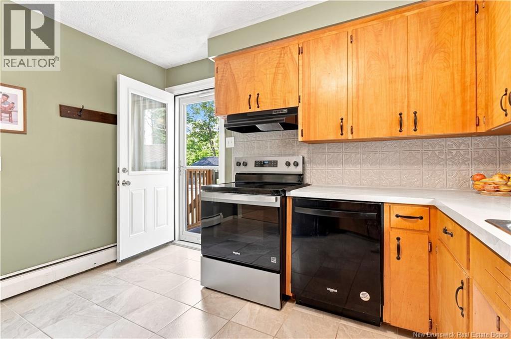 117 Confederation Avenue - 14