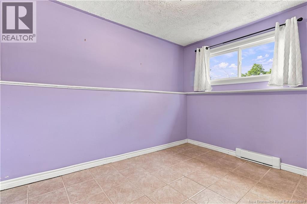 117 Confederation Avenue - 30