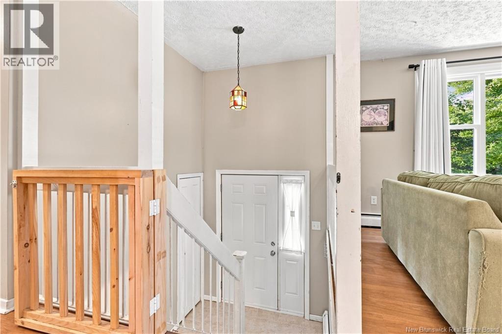 117 Confederation Avenue - Image 23