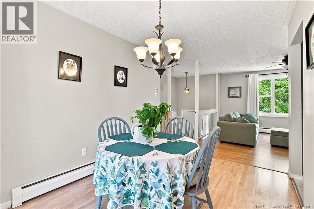 117 Confederation Avenue - 10