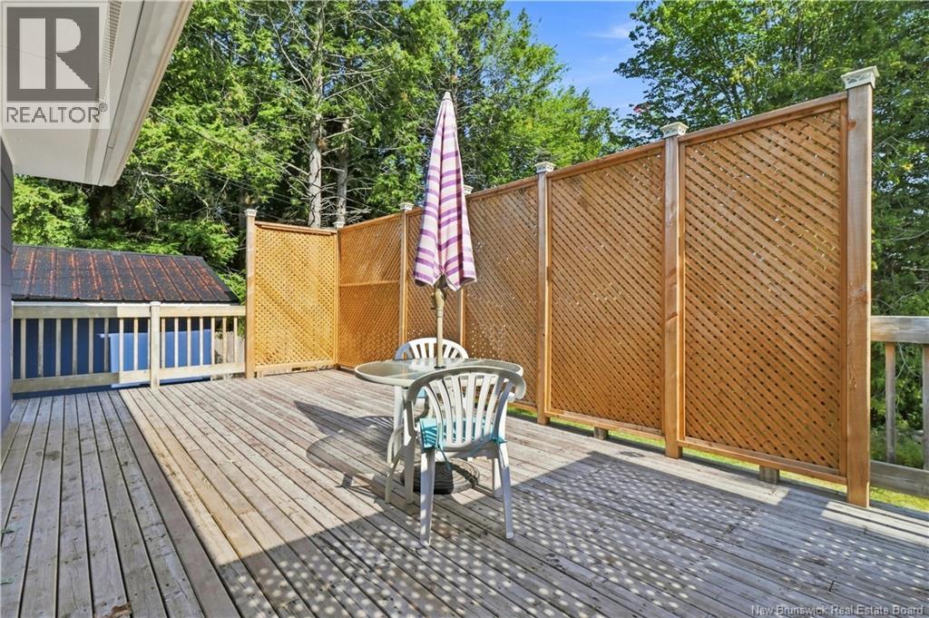 117 Confederation Avenue - 36