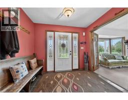 Family room - 3568 South Grimsby Rd 12 Road, Grassie, ON L0R1M0 Photo 10