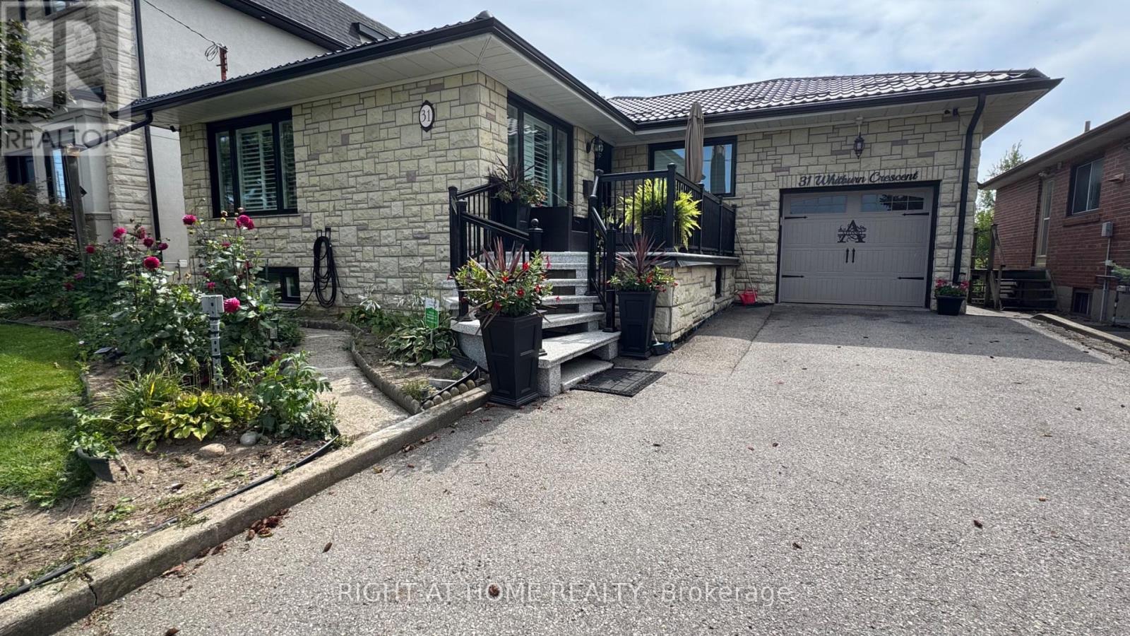 Photo of 31 Whitburn Crescent