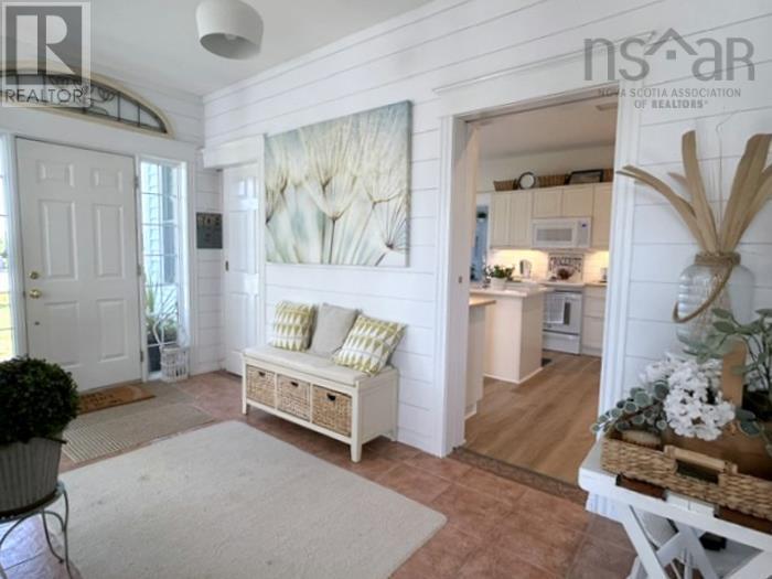 80 East Wind Drive, Chester — photo 6