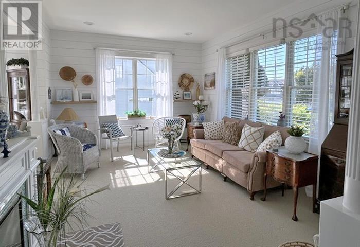 80 East Wind Drive, Chester — photo 9