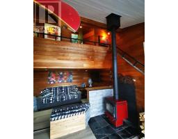 1756 Chandler Drive, Dysart Et Al, ON K0M1S0 Photo 8