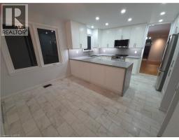 Eat in kitchen - 89 Elmsthorpe Avenue, Toronto, ON M5P2L8 Photo 12