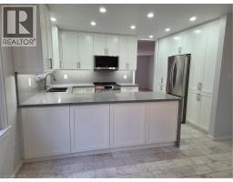 Dining room - 89 Elmsthorpe Avenue, Toronto, ON M5P2L8 Photo 13