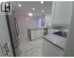 89 Elmsthorpe Avenue, Toronto, ON M5P2L8 Photo 15