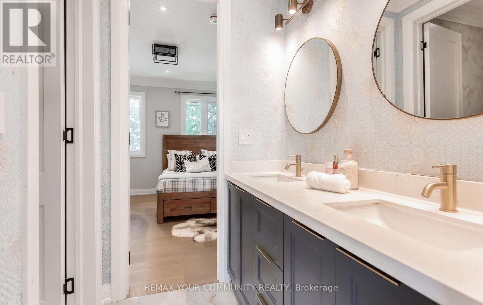 606 STEPHENS CRESCENT - Image 37