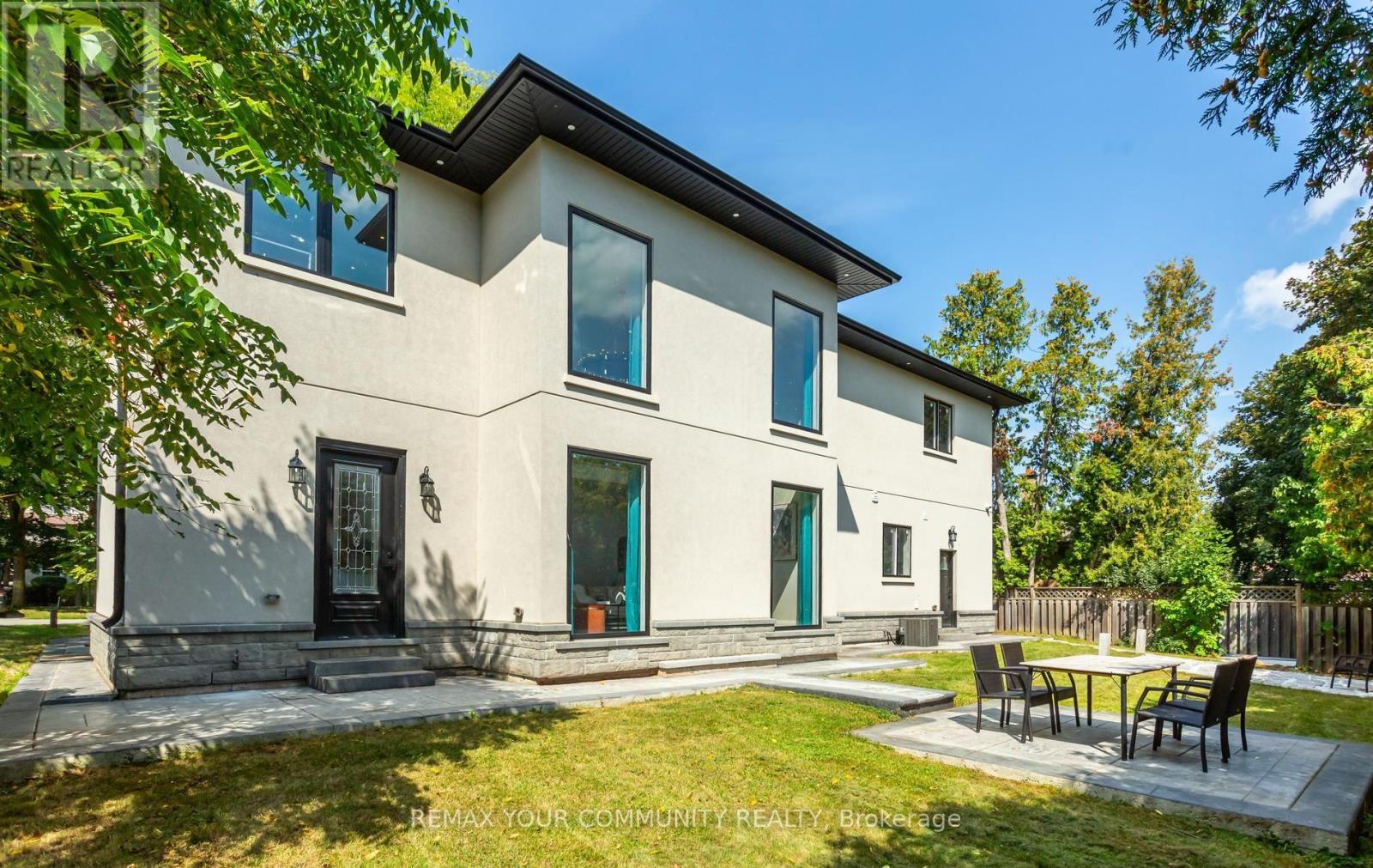606 STEPHENS CRESCENT - Image 47