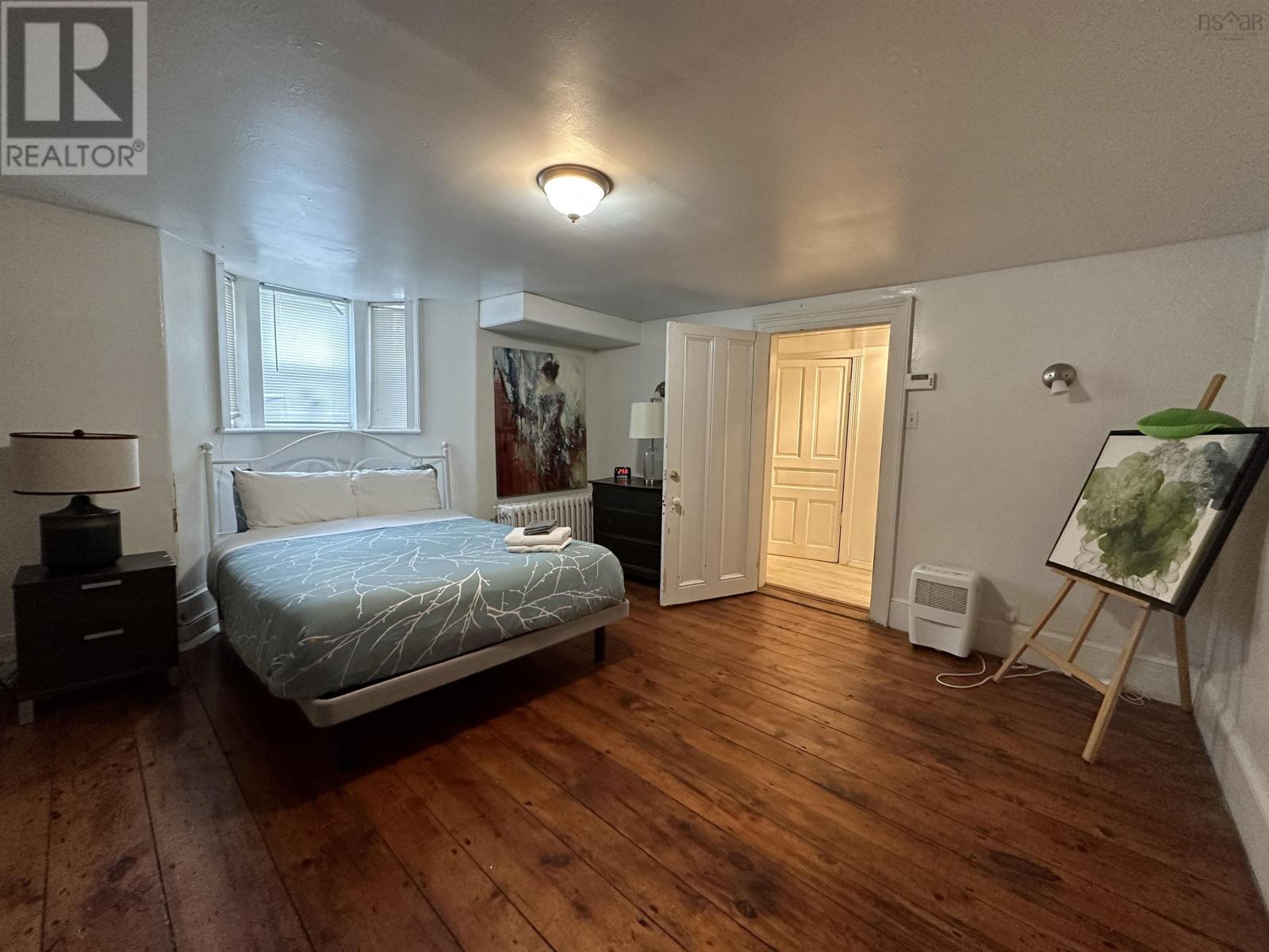 1465 Carlton Street, Halifax — photo 6