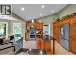 4pc Bathroom - 27 Cramar Crescent, Chatham, ON N7M6G3 Photo 12