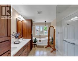 27 Cramar Crescent, Chatham, ON N7M6G3 Photo 20