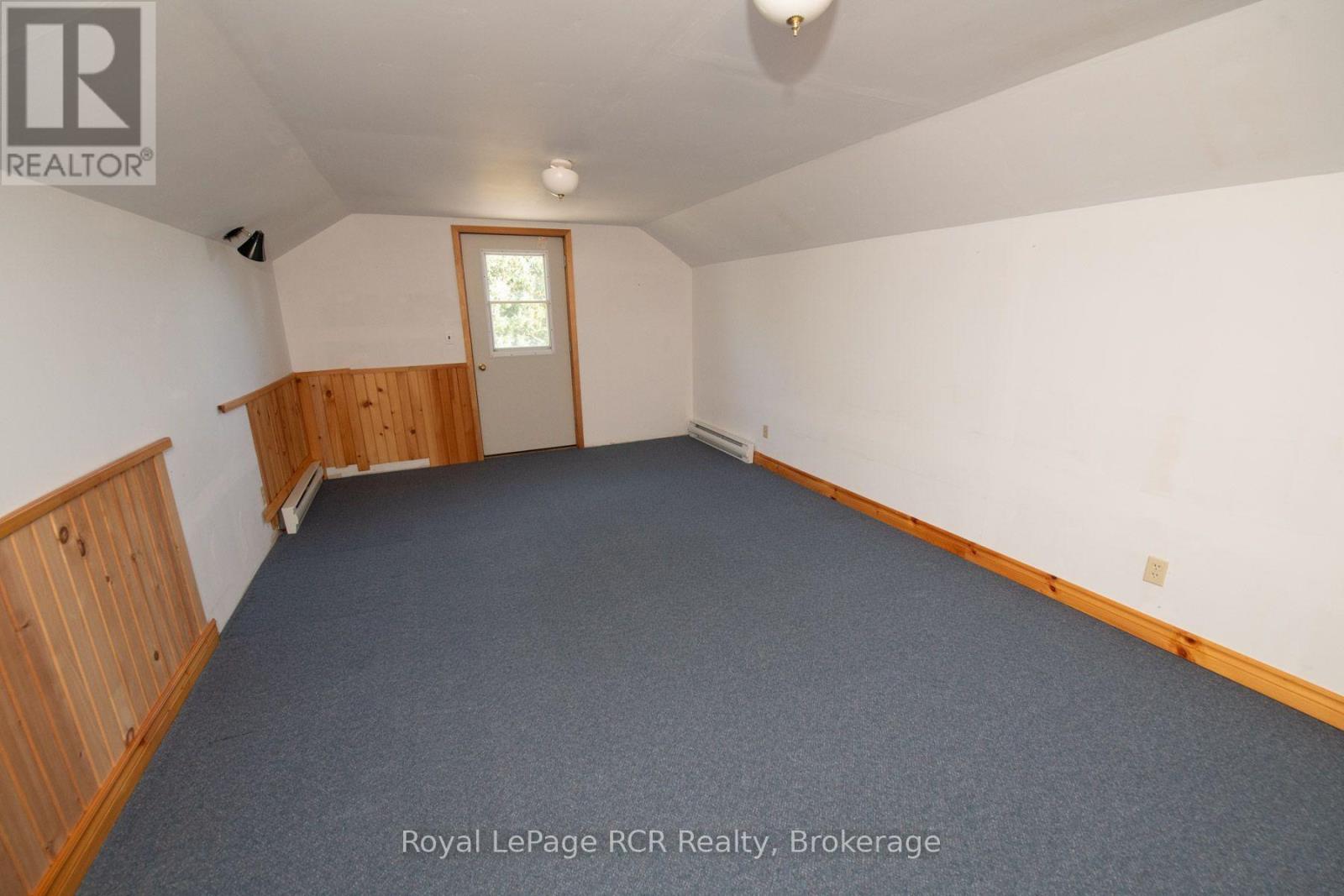 9870 CREEK ROAD - 19