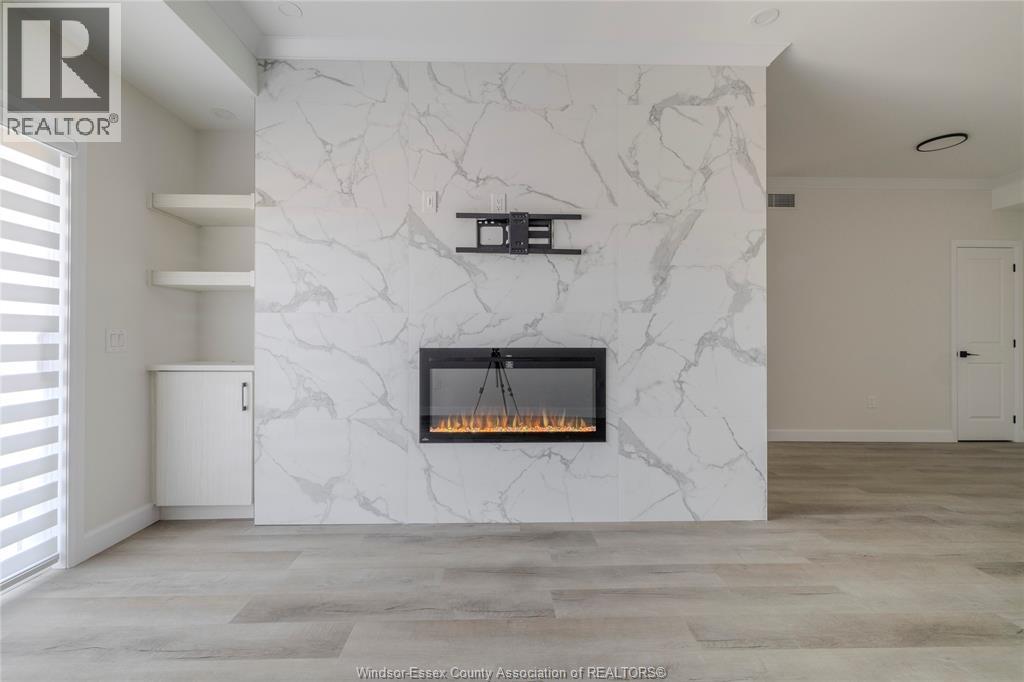 1740 A SPRUCEWOOD AVENUE Unit# 301, LaSalle — photo 9
