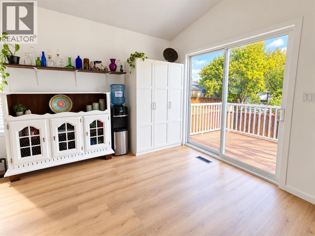 9042 103 Avenue - Image 17