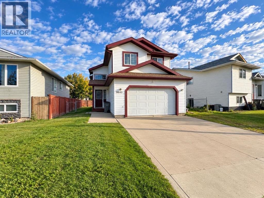 9042 103 Avenue - 2
