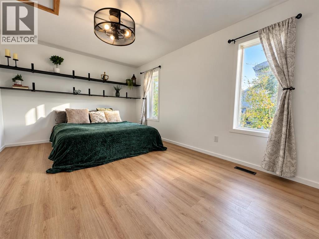9042 103 Avenue - 22