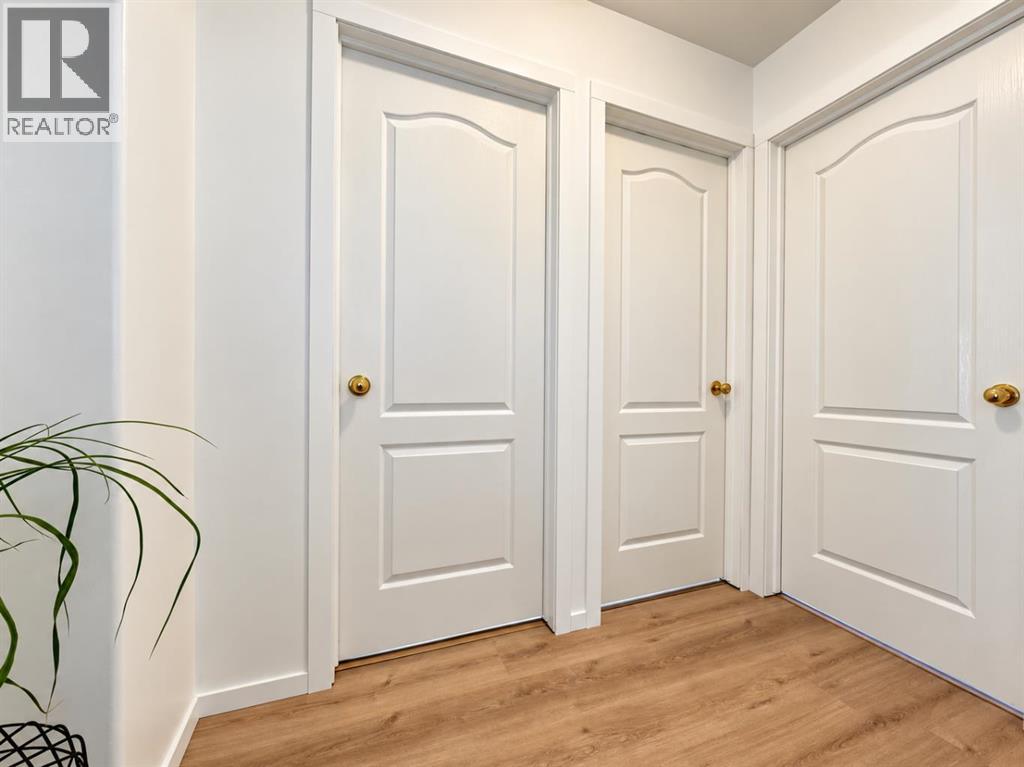 9042 103 Avenue - Image 26