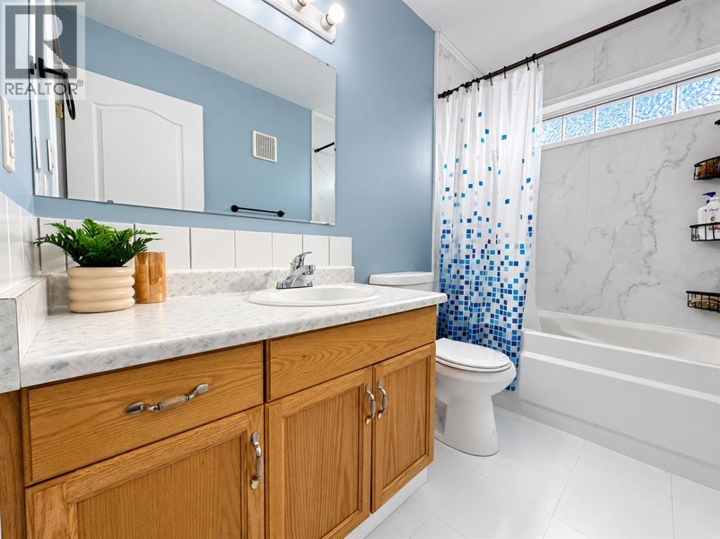 9042 103 Avenue - Image 29