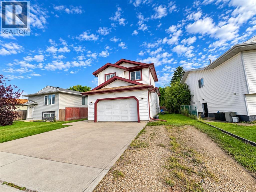 9042 103 Avenue - 7
