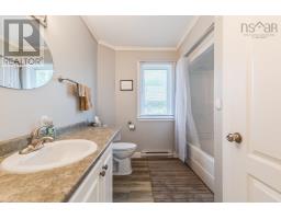 7048 Highway 2, Portapique, NS B0M1B0 Photo 27