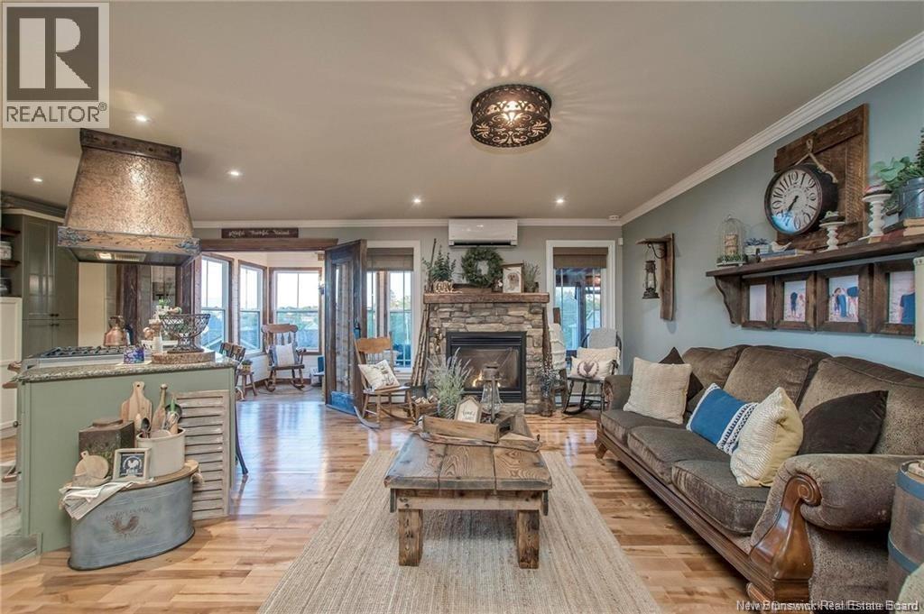 180 Leblanc Avenue, Shediac — photo 2