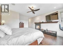 377 Evergreen Circle SW - photo 18