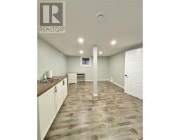 52 Midland Row thumbnail 20