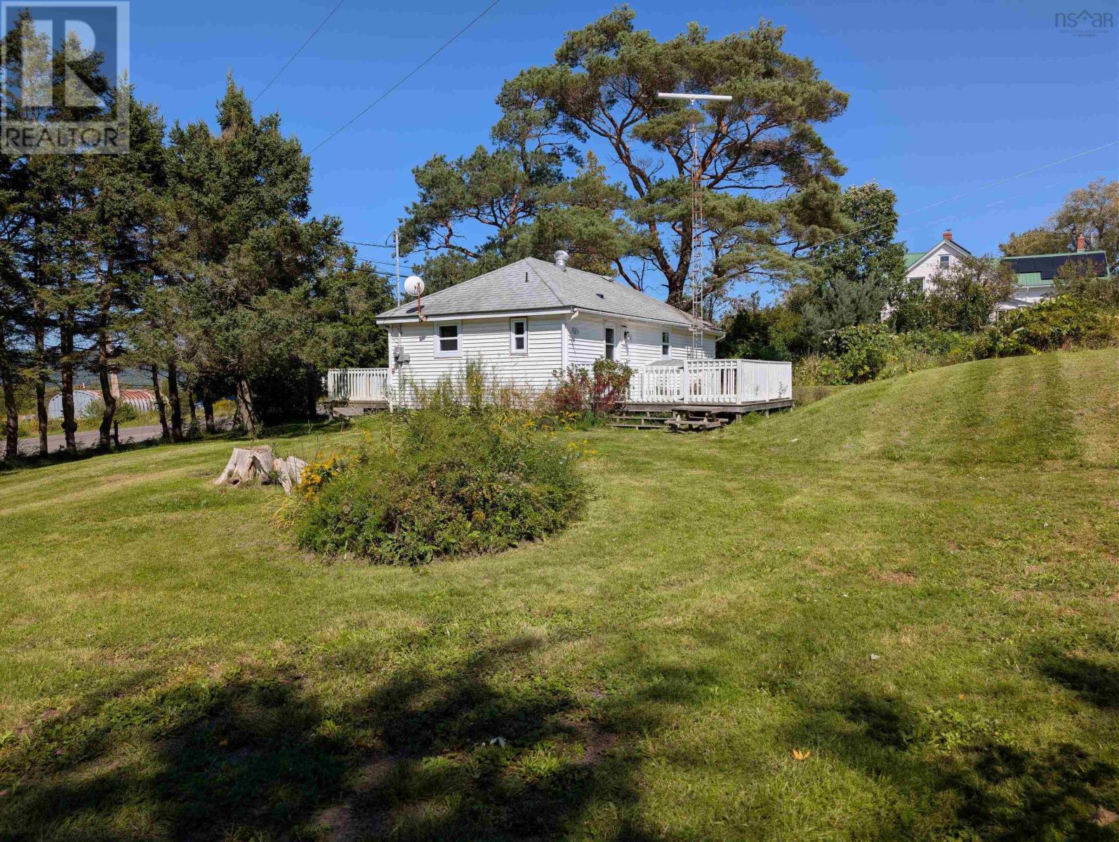 1372 Highway 201, Round Hill — photo 5