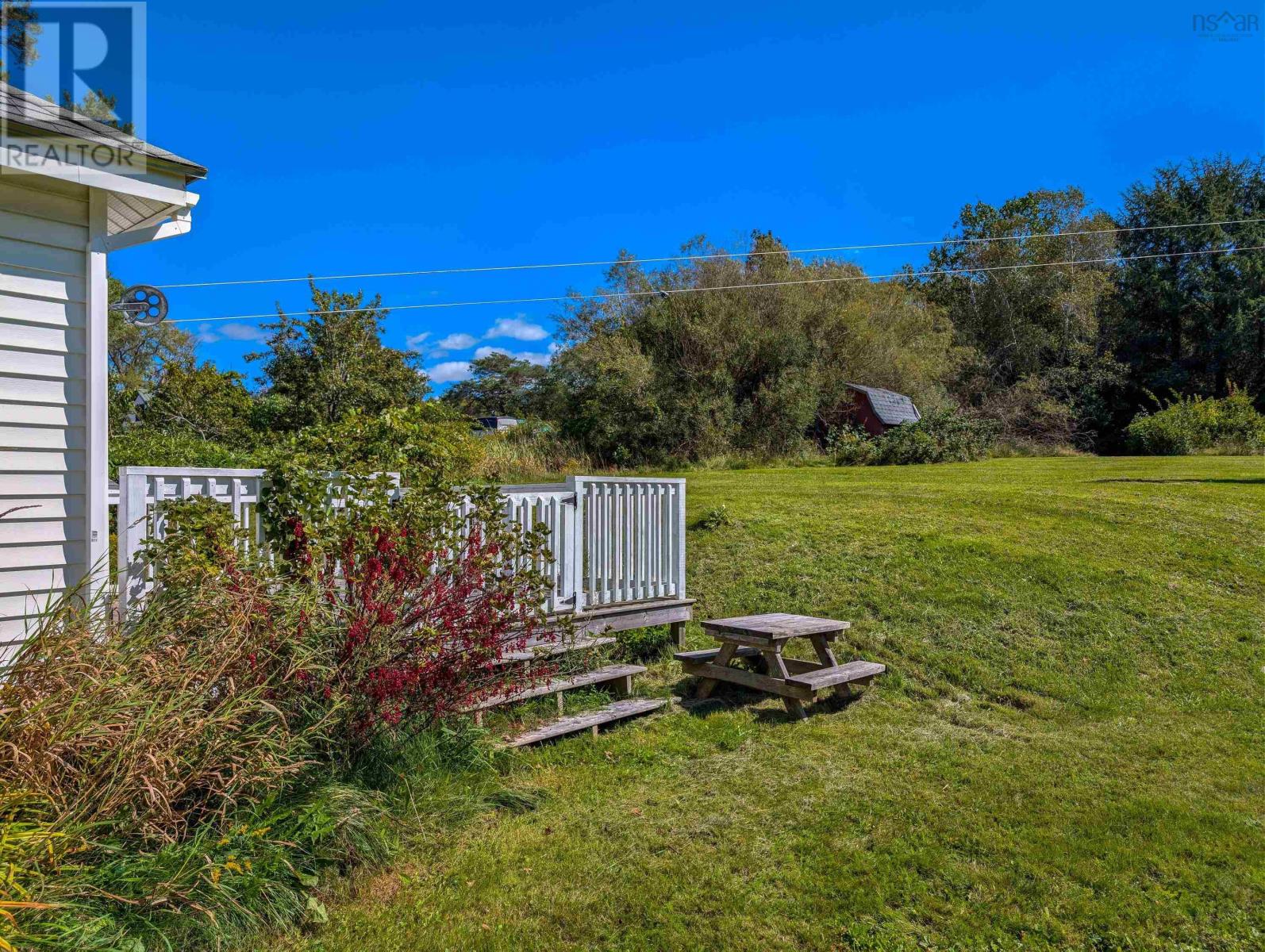 1372 Highway 201, Round Hill — photo 9