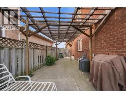 11 Gabriele Court, Hamilton, ON L8G5C4 Photo 37