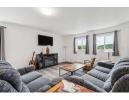 17 Rue Blais, Val Des Monts, QC J8N4G8 Photo 19