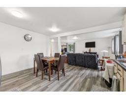 17 Rue Blais, Val Des Monts, QC J8N4G8 Photo 23