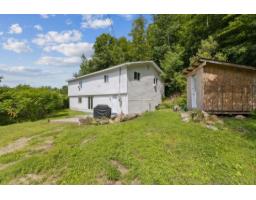 17 Rue Blais, Val Des Monts, QC J8N4G8 Photo 37