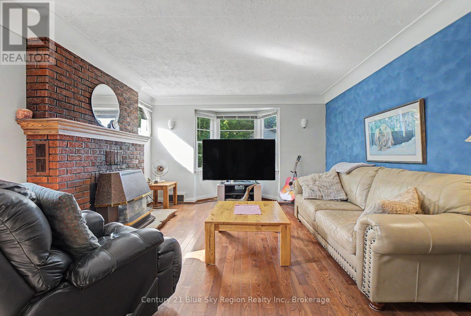 1150 METCALFE STREET - Image 13