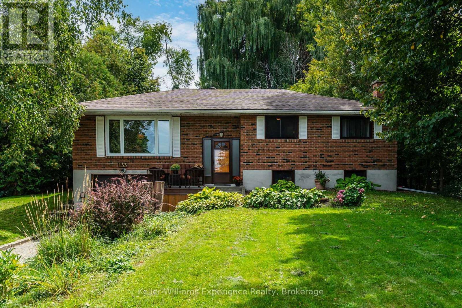 133 BAYVIEW AVENUE, Tay
