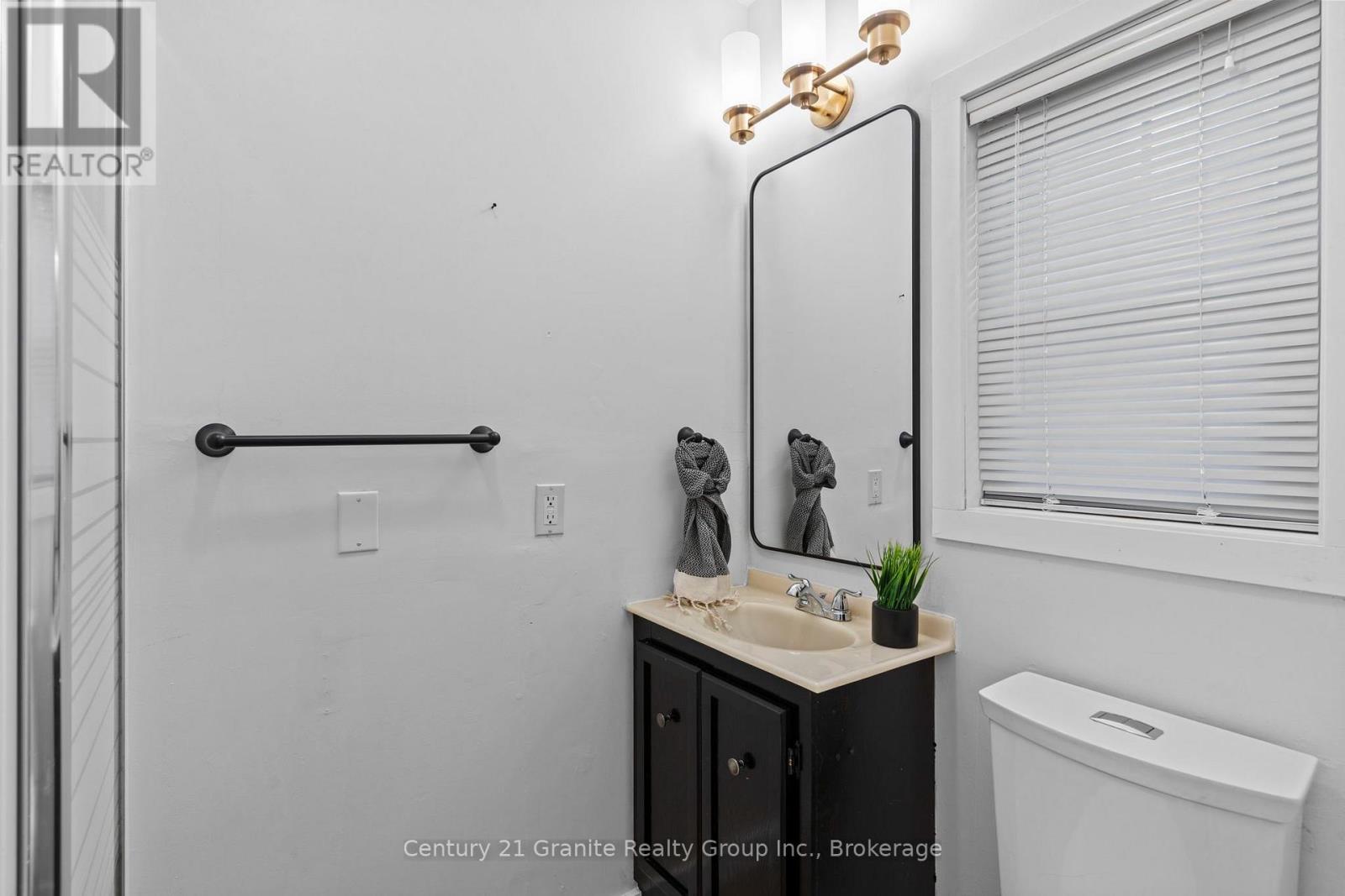 1335 BRAELOCH ROAD - 18