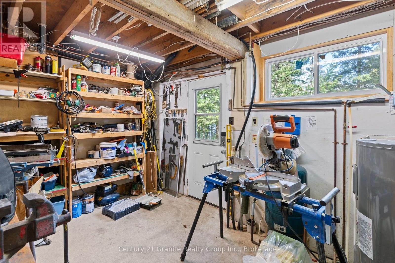 1335 BRAELOCH ROAD - 28